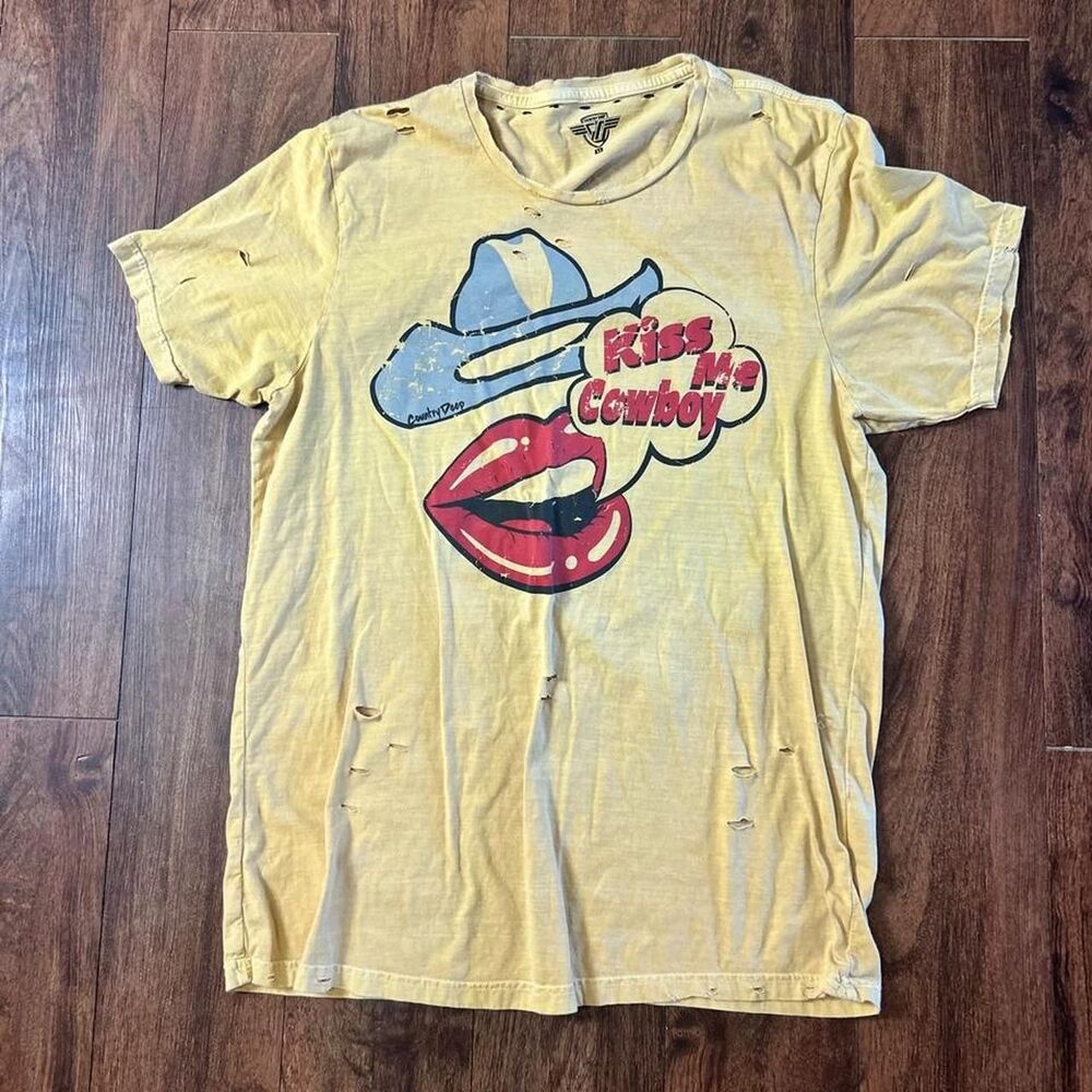 Women’s XL Country Deep Kiss My Cowboy Tee Distressed Western Rodeo Graphic